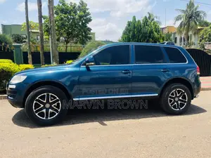 Volkswagen Touareg V6 TDI 2010 Blue
