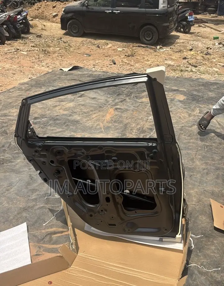 Honda Civic 2016-2022 Back Door Left Side
