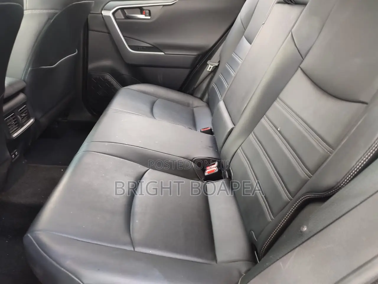 Toyota RAV4 Limited AWD 2019 Gray