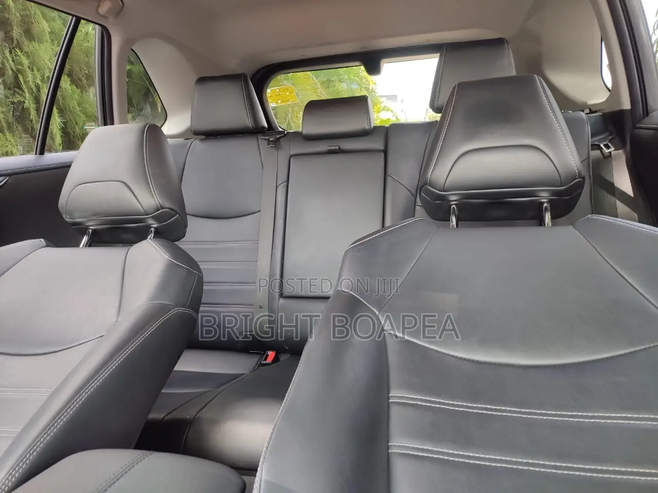 Toyota RAV4 Limited AWD 2019 Gray