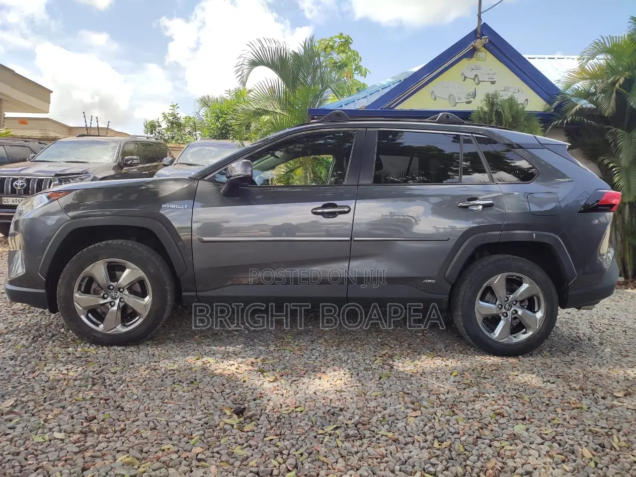 Toyota RAV4 Limited AWD 2019 Gray