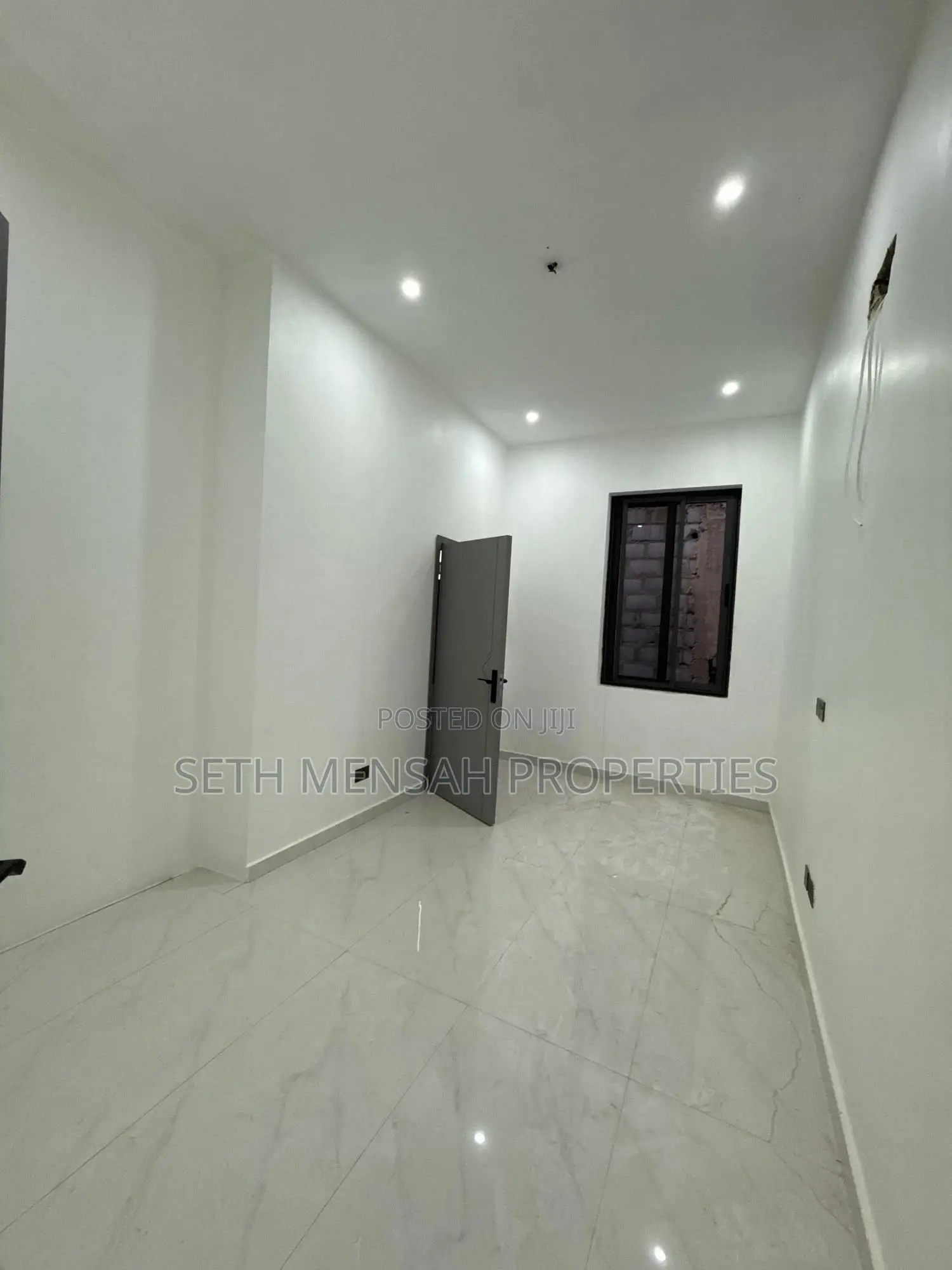 3bdrm House in 3 Bedroom House, ECOMOG for sale