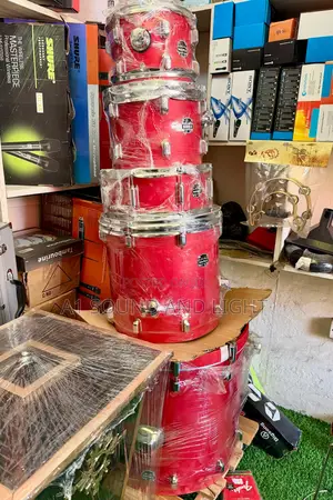 Mapex 5pcs Acoustic Drum Set - [3 Cymbals, Cherry Red]