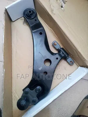 0621. Original Toyota Highlander Lower Arm Imported From Usa
