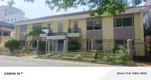 12bdrm House in Seekers Realty, Labone SHS Area for rent