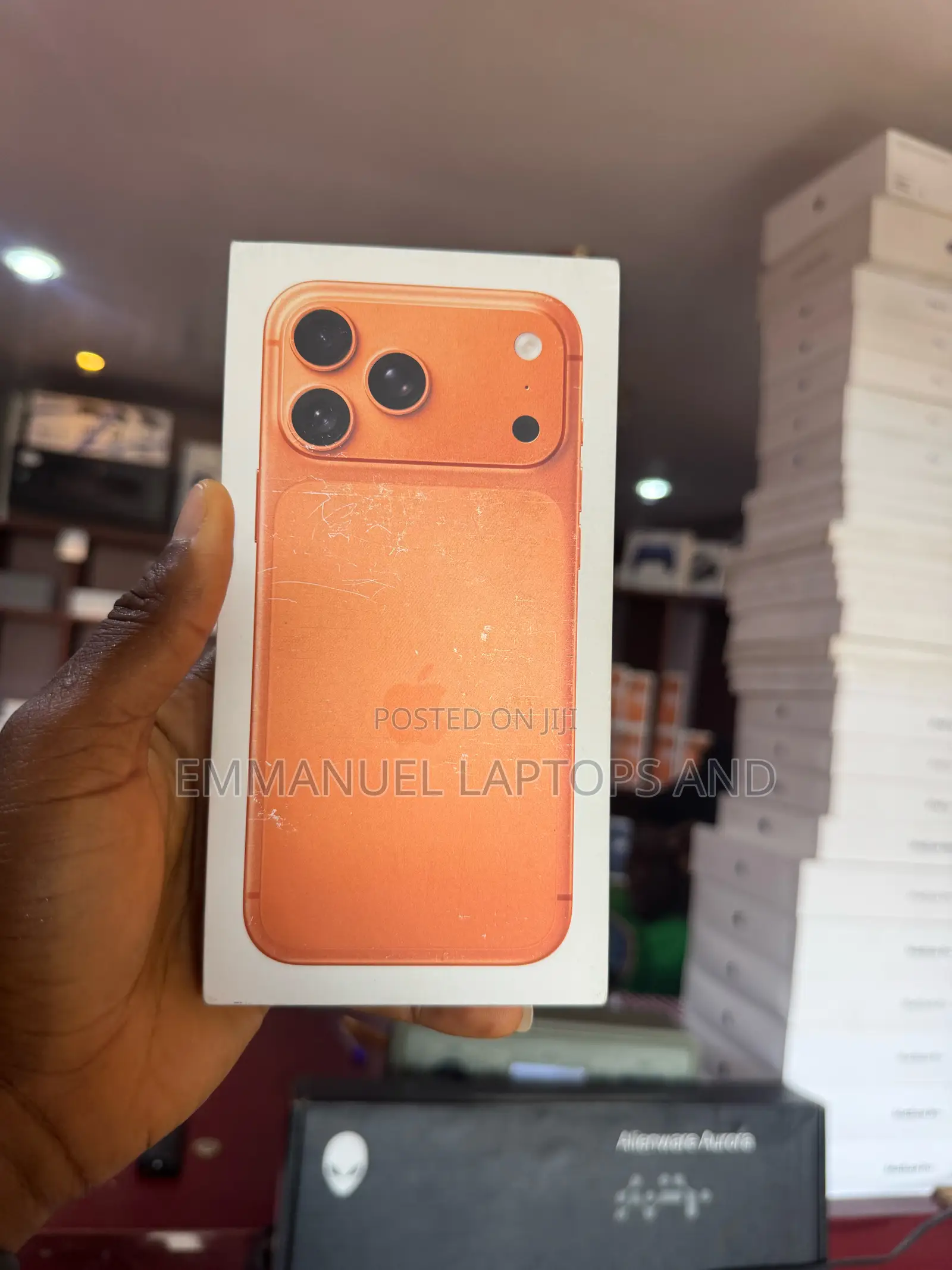 New Apple iPhone 17 Pro Max 256 GB Orange