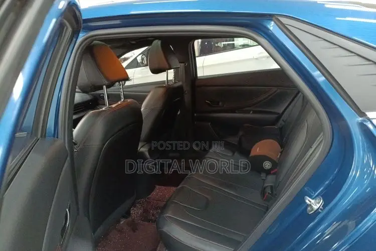 Hyundai Elantra Limited w/SULEV 2021 Blue
