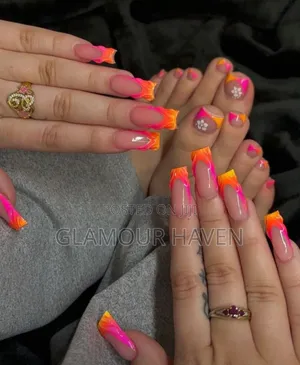 Professional Nail Technician Needed