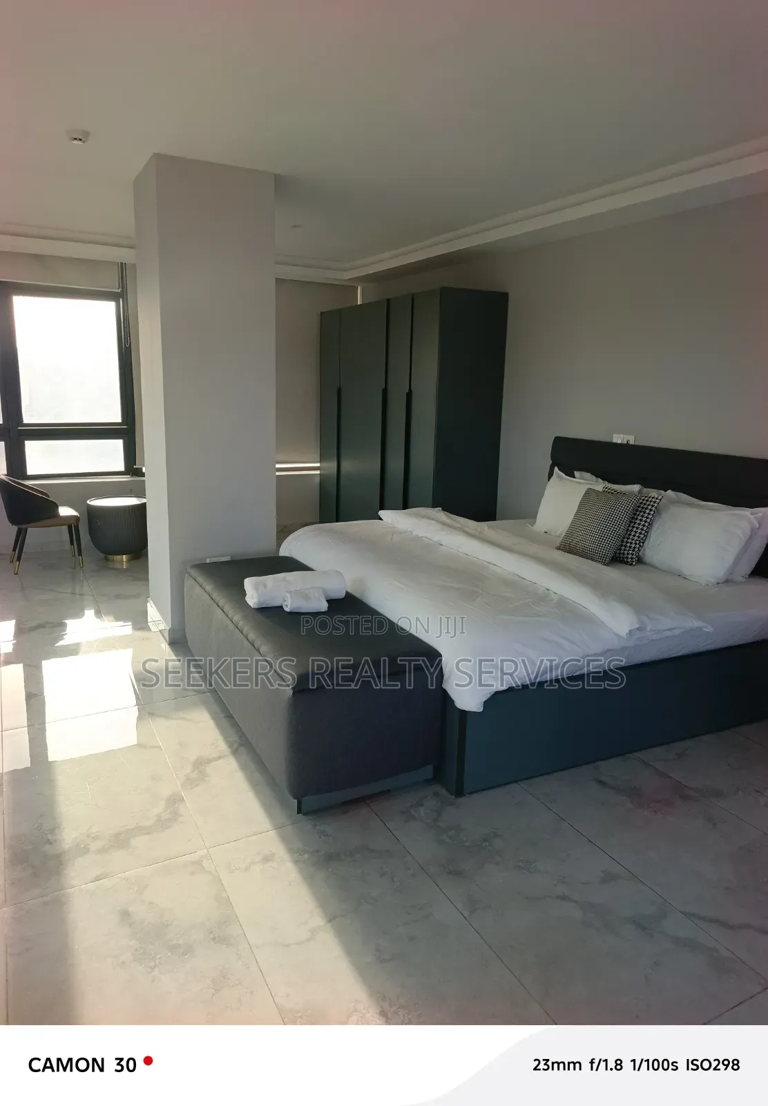 Furnished 2bdrm Apartment in Seekers Realty, Oxford Street for rent