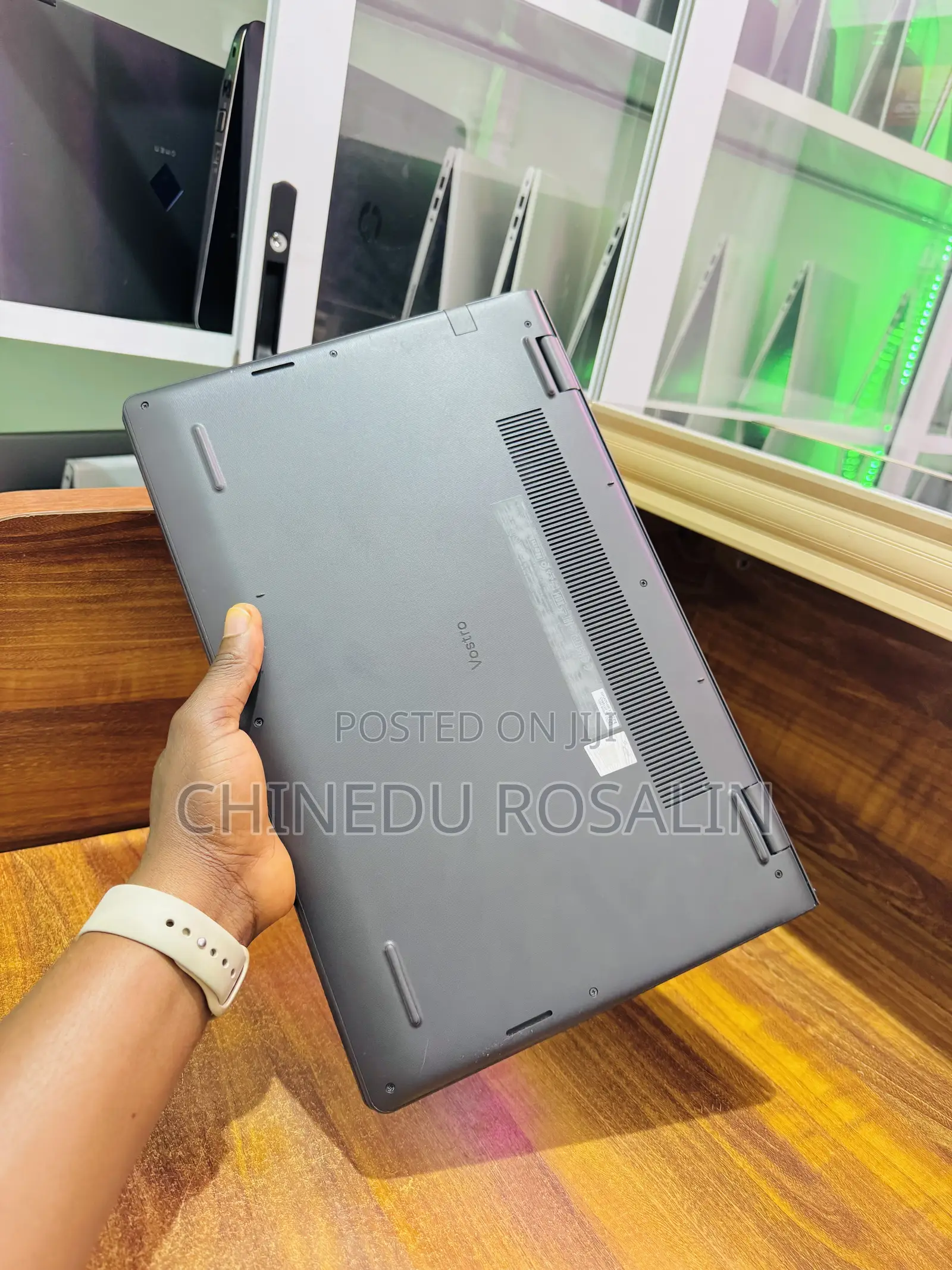 Laptop Dell Vostro 3520 16GB Intel Core i5 SSD 256GB