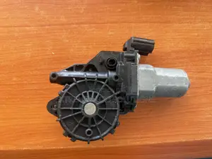 Honda H-Rv Front Driver Master Power Window Motor (2016-2021)