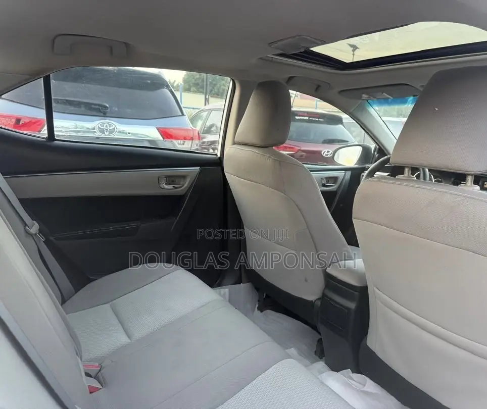 Toyota Corolla 2017 White
