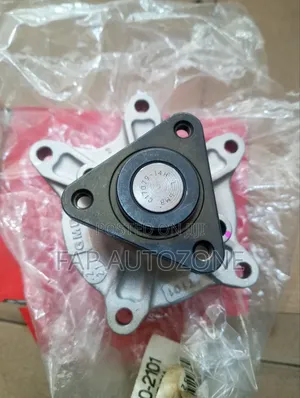 0457. Original Toyota Yaris Water Pump Imported From Usa