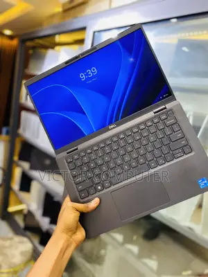 Laptop Dell Latitude 7420 16GB Intel Core i5 SSD 256GB