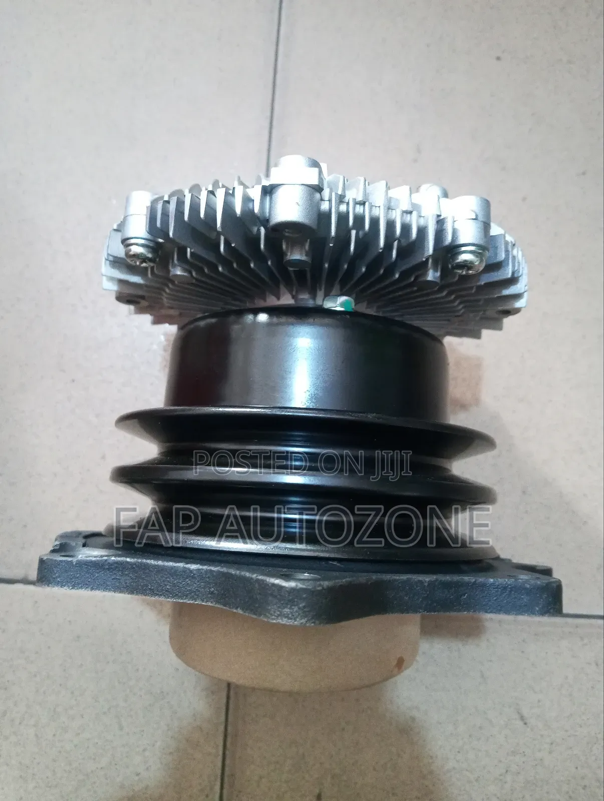 0437. Original Nissan Diesel Water Pump Imported From Usa