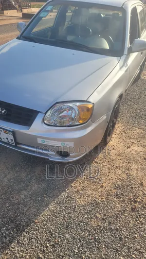 Hyundai Accent 2002 Gray