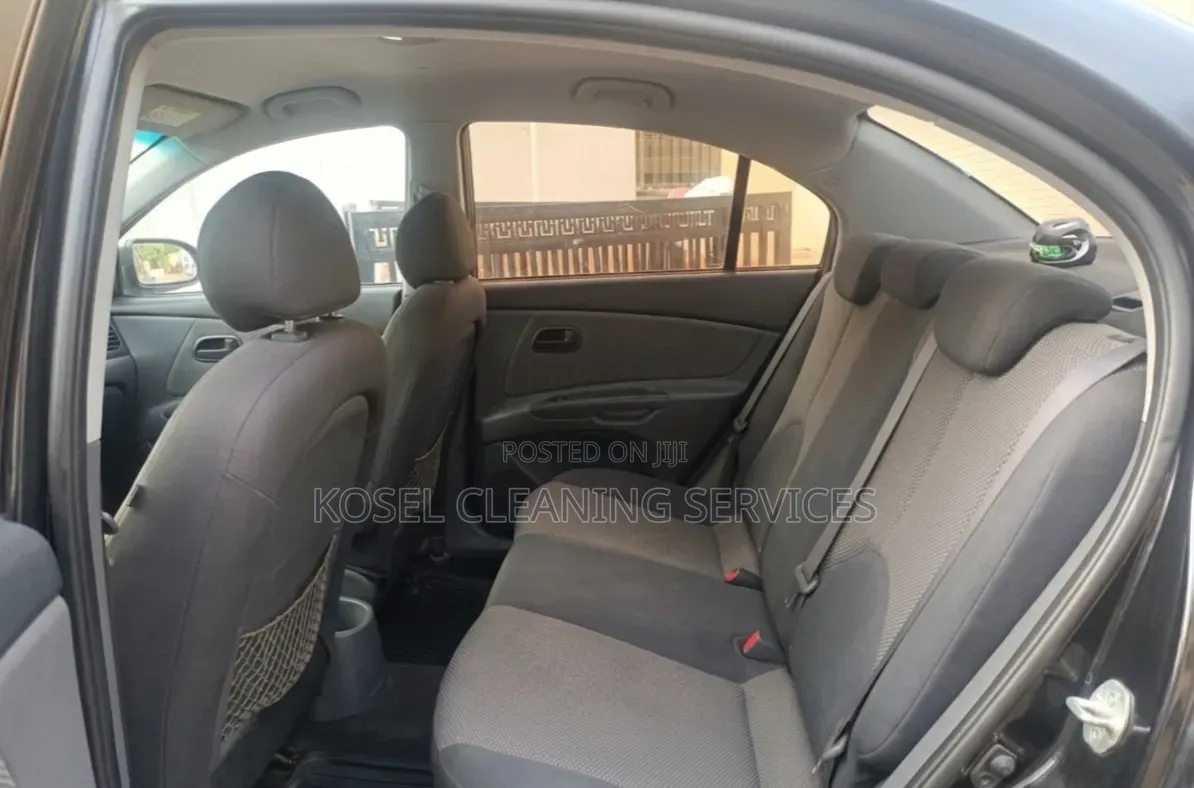 Kia Rio 1.6 LX 2009 Matt Black