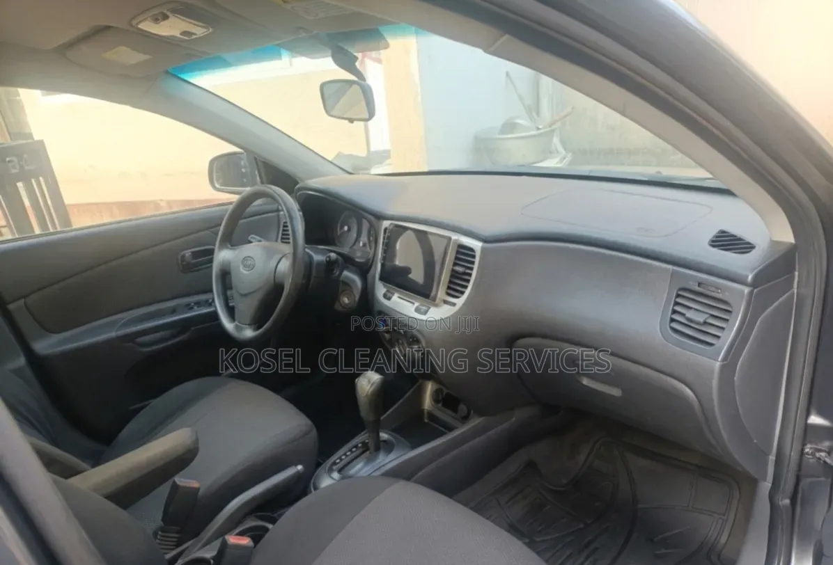 Kia Rio 1.6 LX 2009 Matt Black