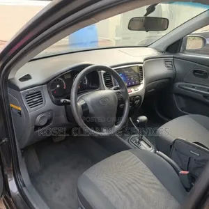 Kia Rio 1.6 LX 2009 Matt Black