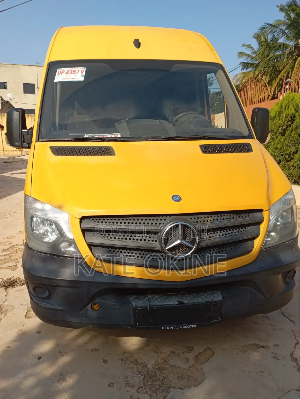 Mercedes-Benz Sprinter 2005 Yellow