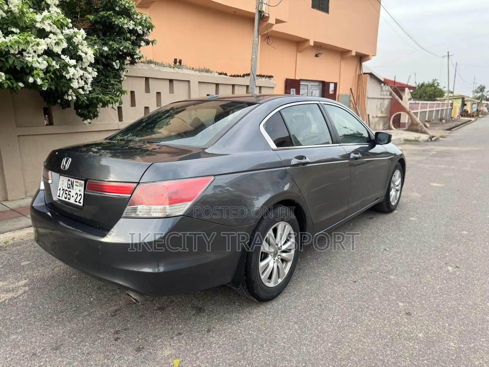 Honda Accord 2.0 Sedan Automatic 2012 Gray