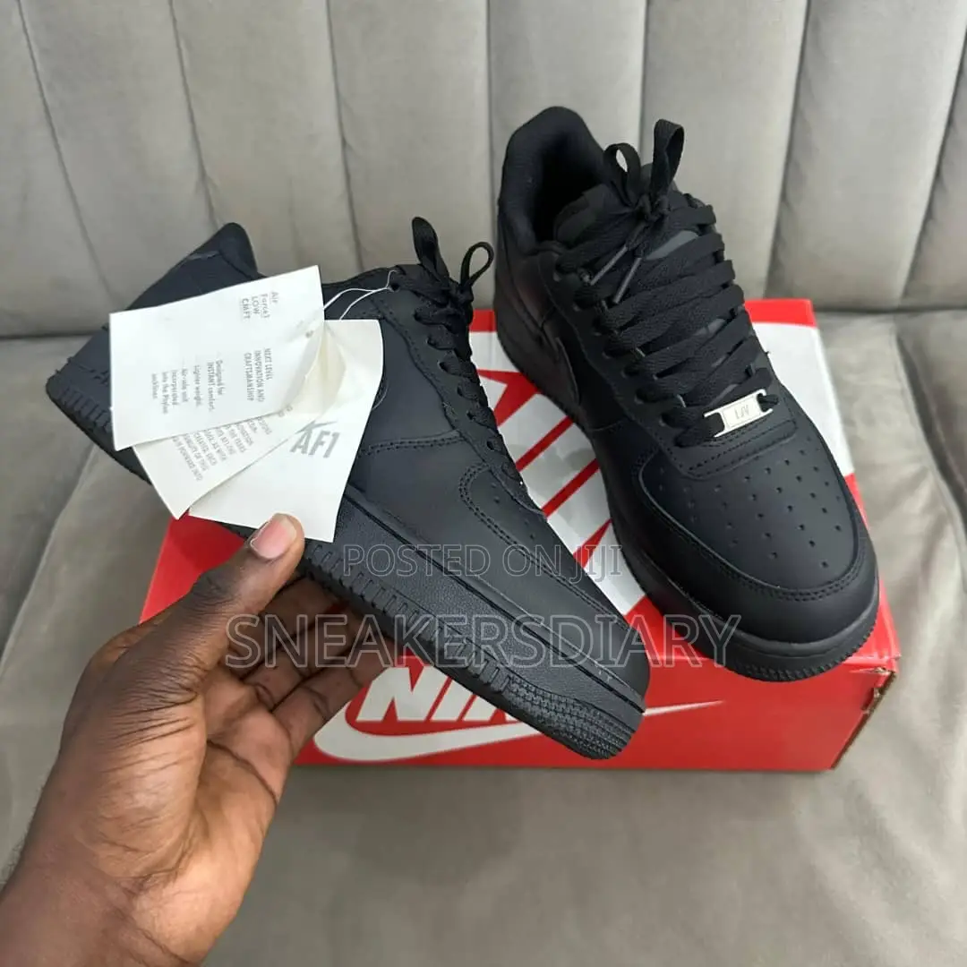 Af1 Black Small Lace