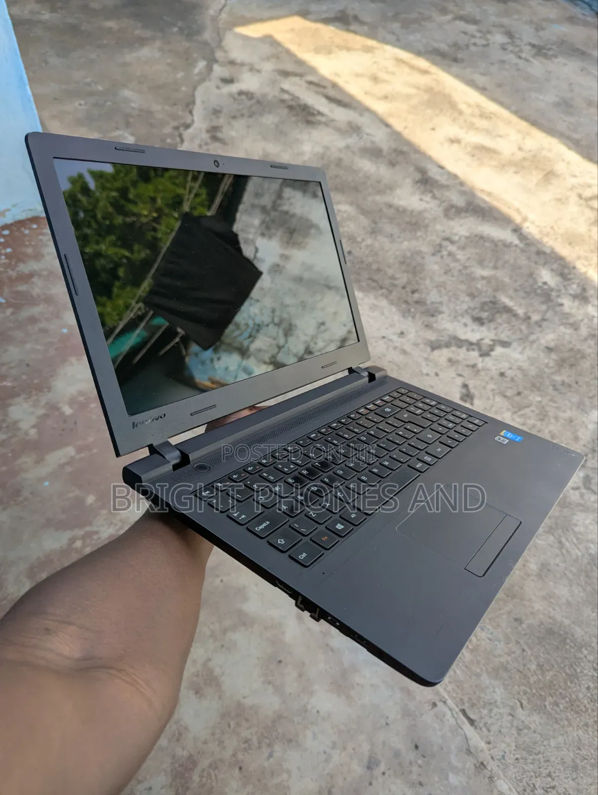 Laptop Lenovo IdeaPad 100 128GB Intel Core Ultra 5 HDD 1T