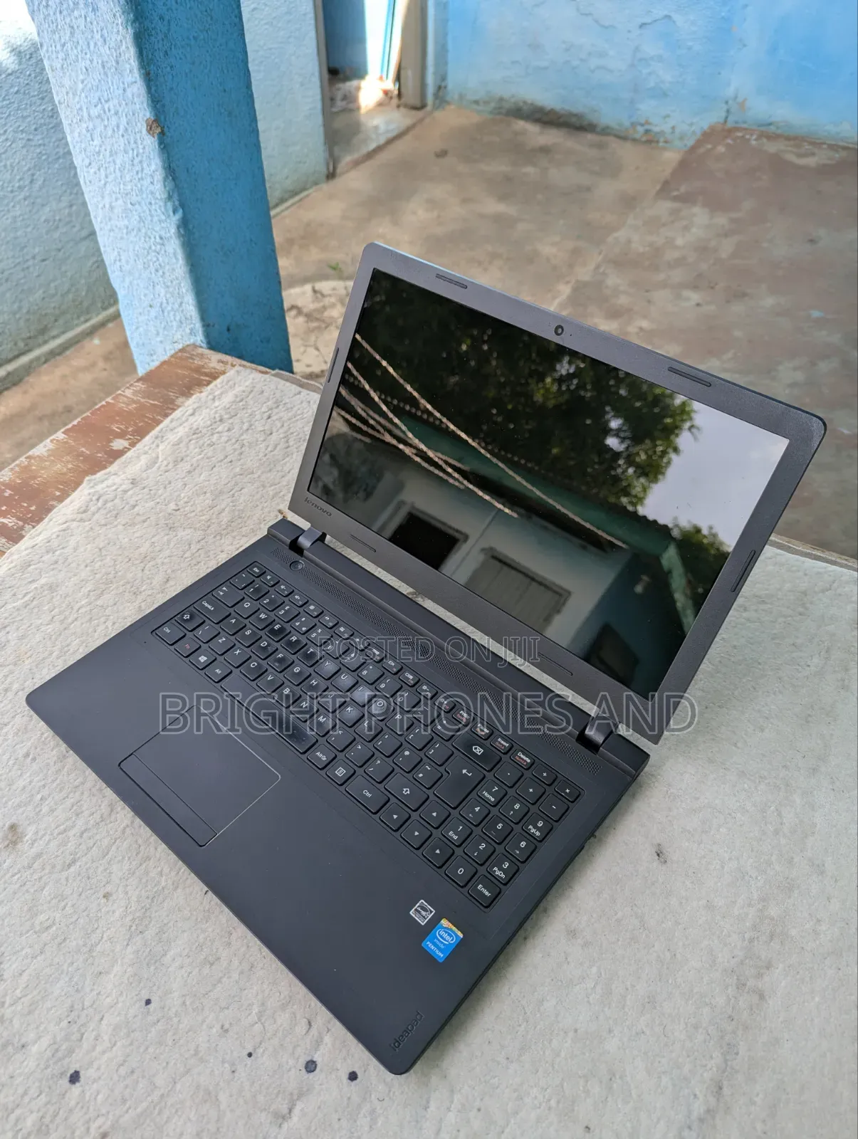Laptop Lenovo IdeaPad 100 128GB Intel Core Ultra 5 HDD 1T