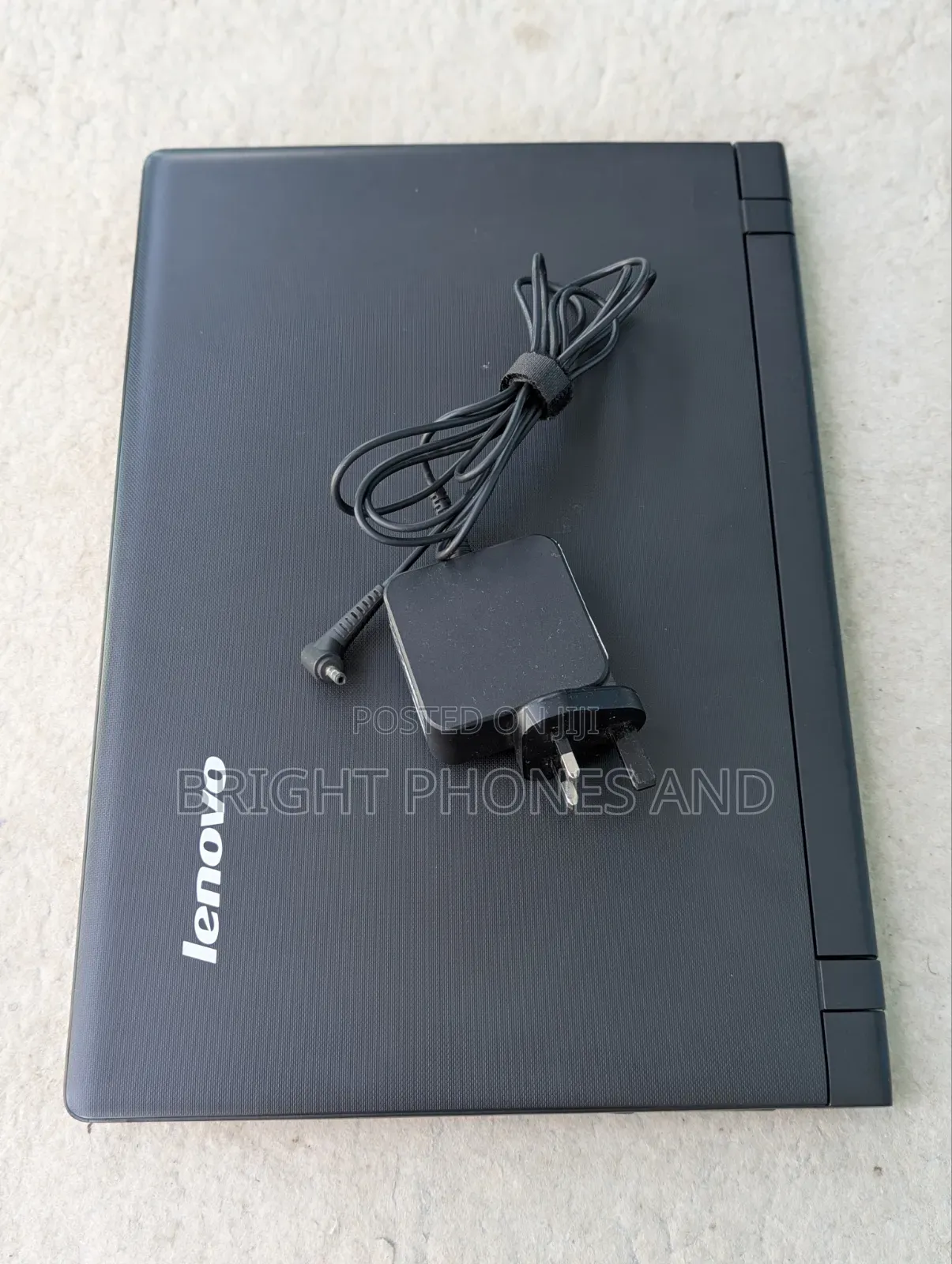 Laptop Lenovo IdeaPad 100 128GB Intel Core Ultra 5 HDD 1T