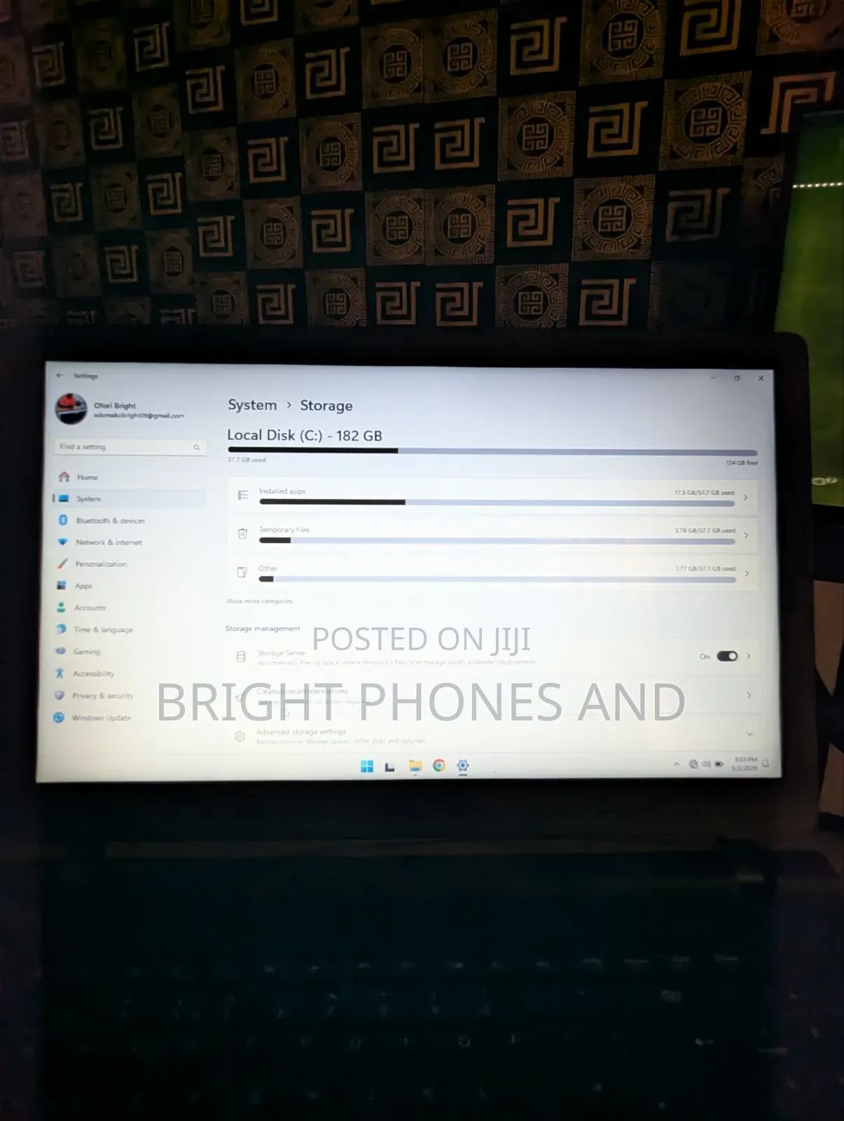 Laptop Lenovo IdeaPad 100 128GB Intel Core Ultra 5 HDD 1T