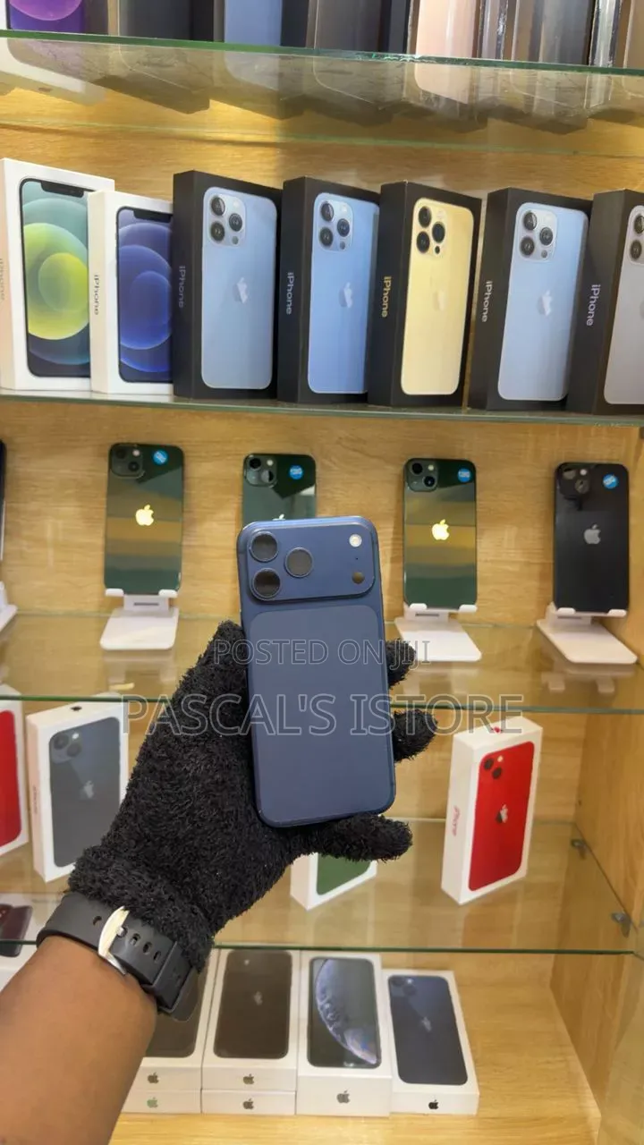 New Apple iPhone 17 Pro 256 GB Blue