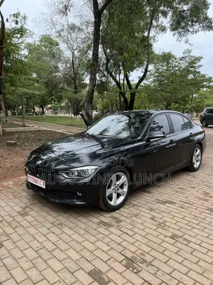 BMW 328i 2013 Black