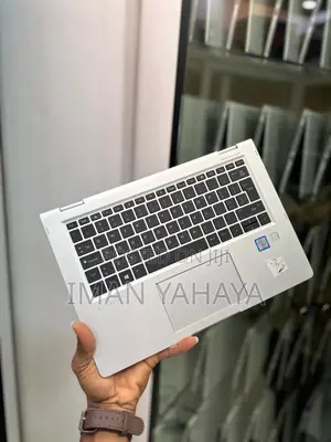 Laptop HP EliteBook 1030 G1 8GB Intel Core i5 SSD 256GB