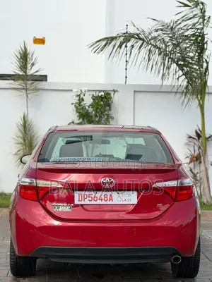 Toyota Corolla 2015 Red