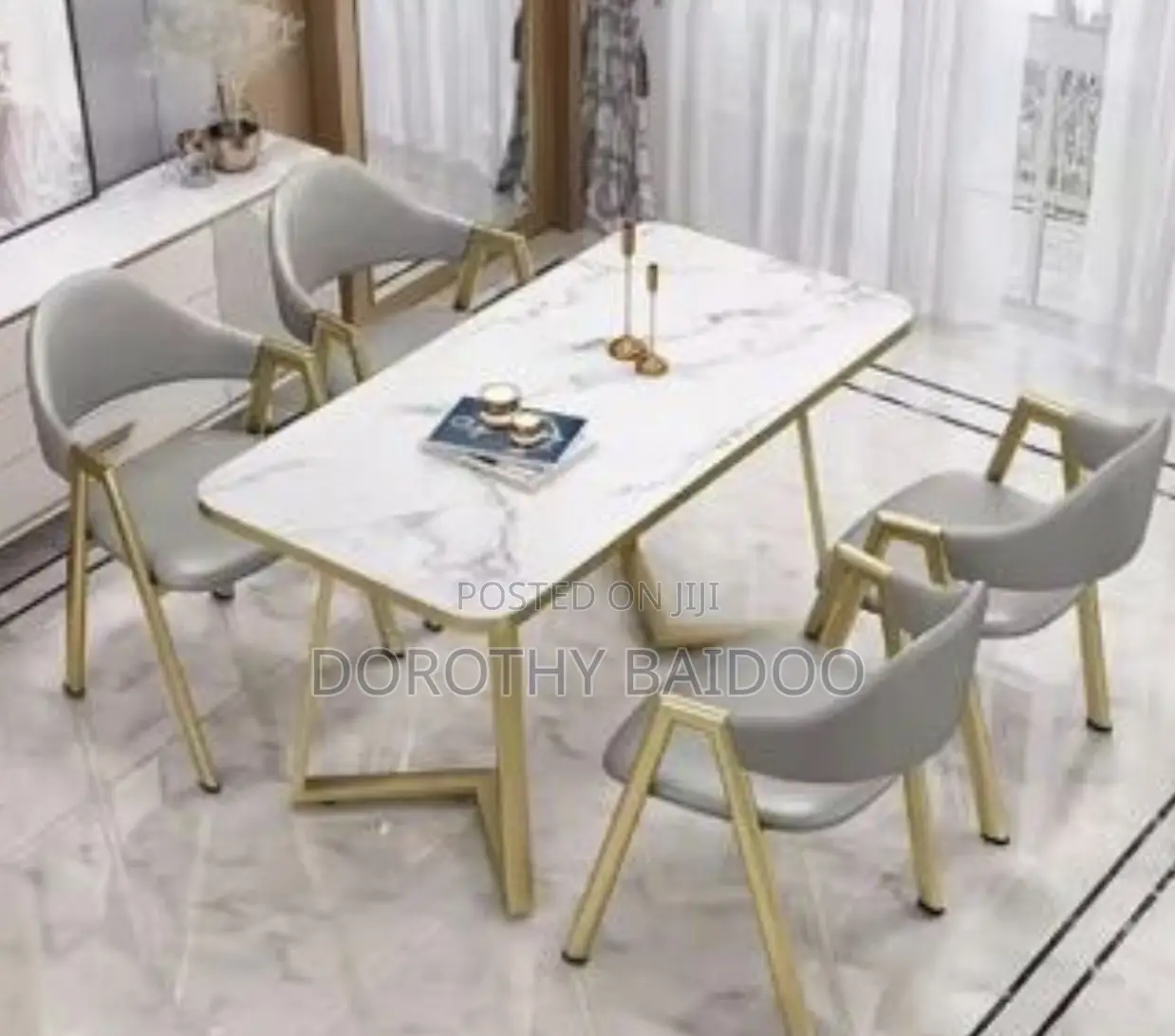 Decorate Your Dining Room With 4 Chairs + 1 Table