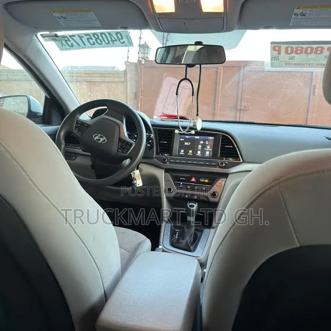 Hyundai Elantra ECO 2018 White
