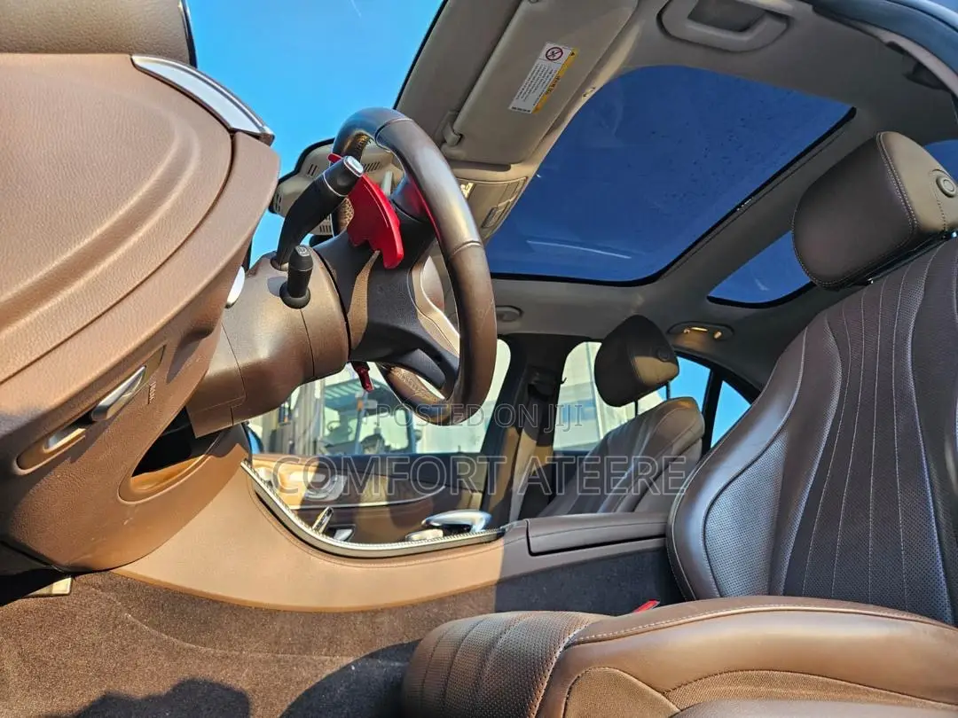 Mercedes-Benz E300 2018 Black