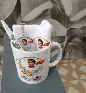 Customised Souvenirs Combo