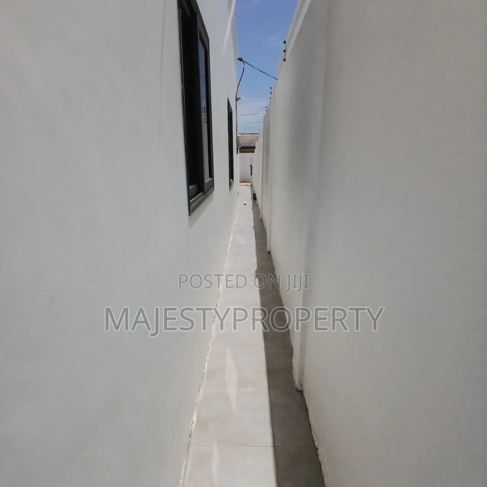 2bdrm House in Spintex for sale