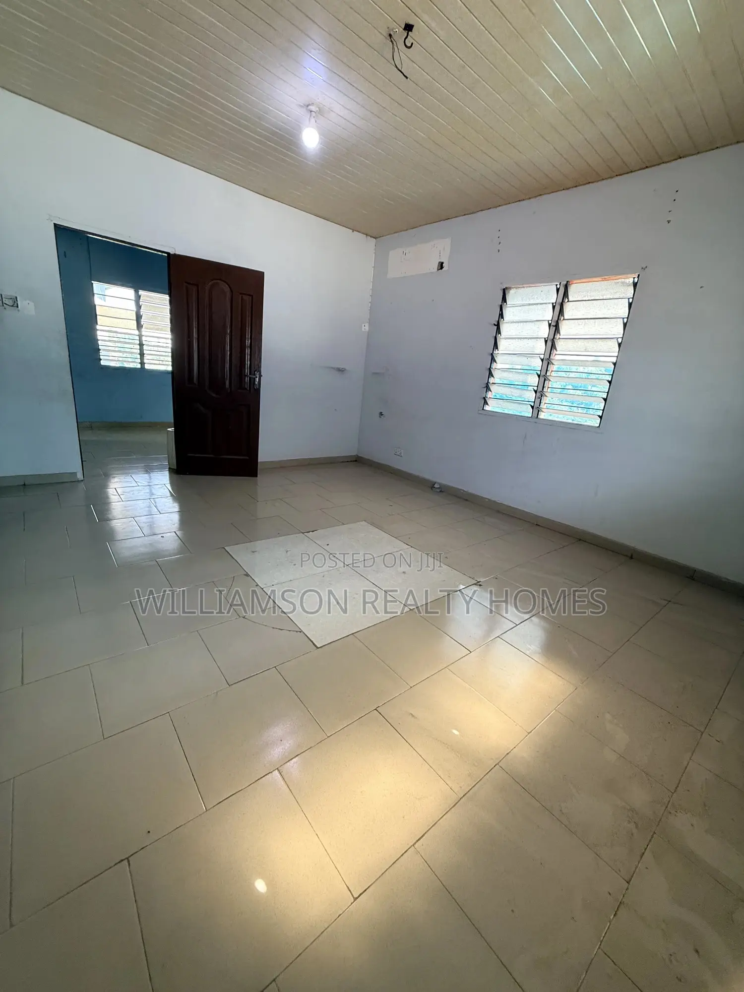 1bdrm Apartment in Community 18 Area, Spintex for rent