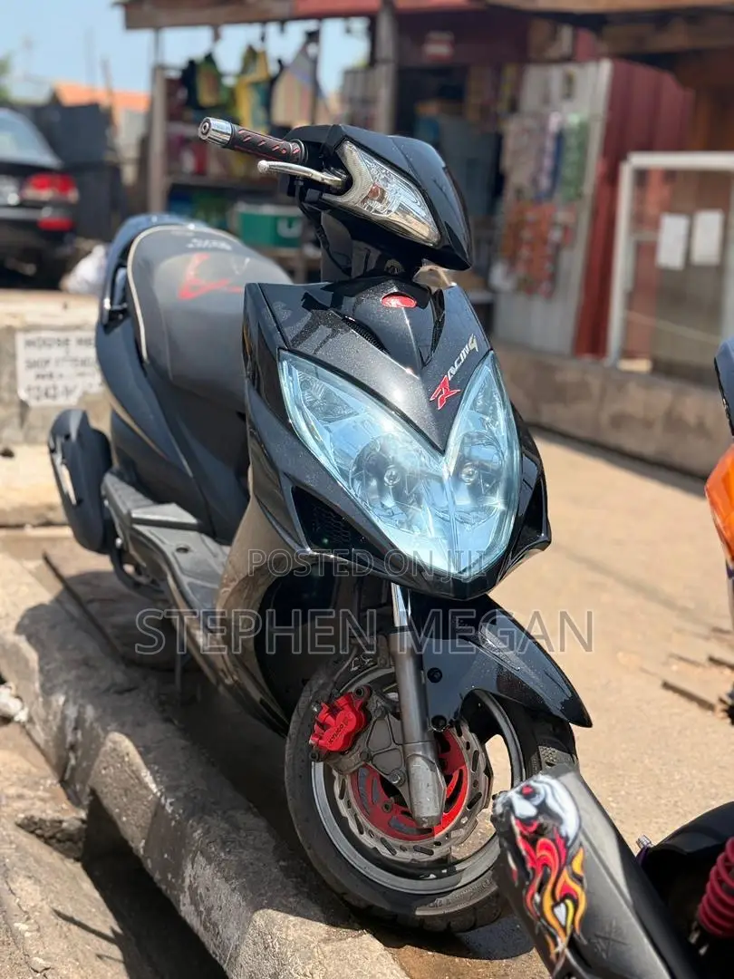Kymco 2017 Black