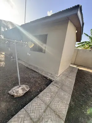1bdrm House in Community 20 Estate, Spintex for rent