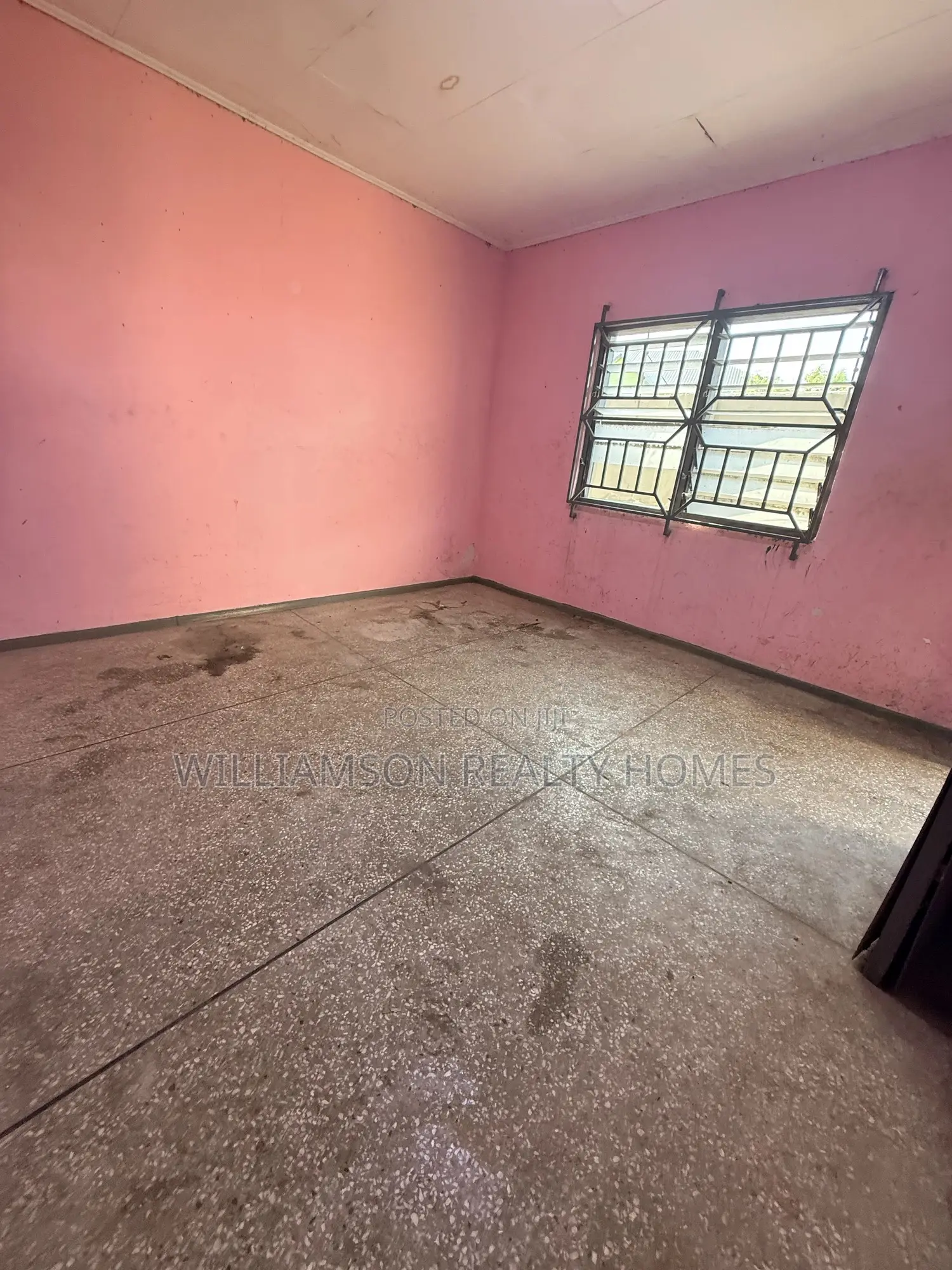 1bdrm House in Community 20 Estate, Spintex for rent
