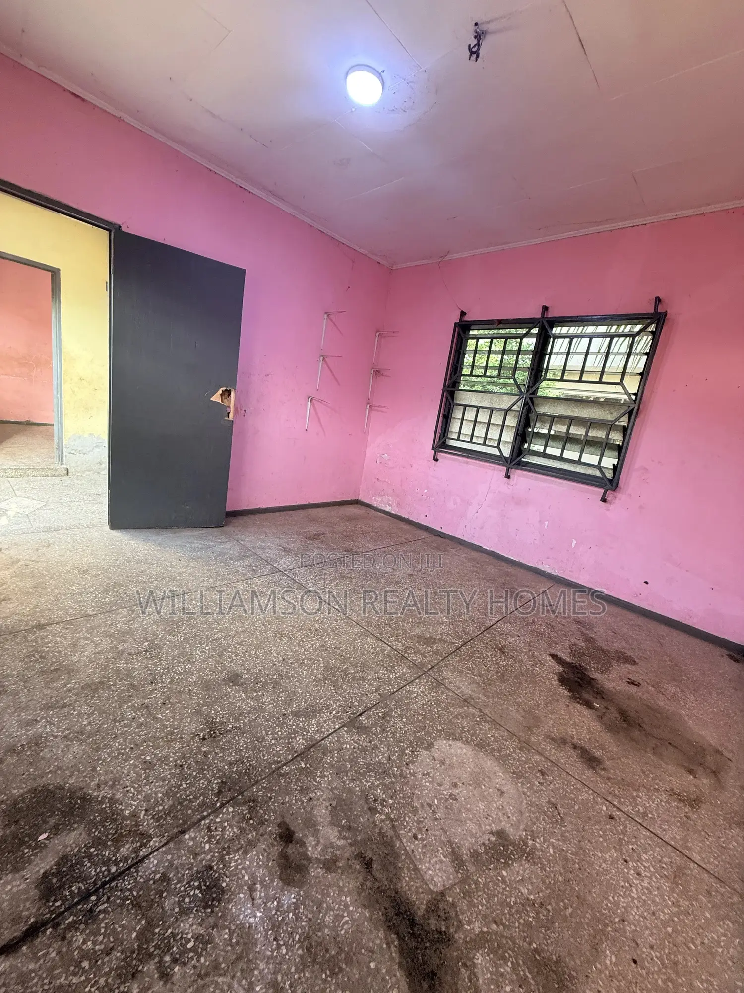 1bdrm House in Community 20 Estate, Spintex for rent