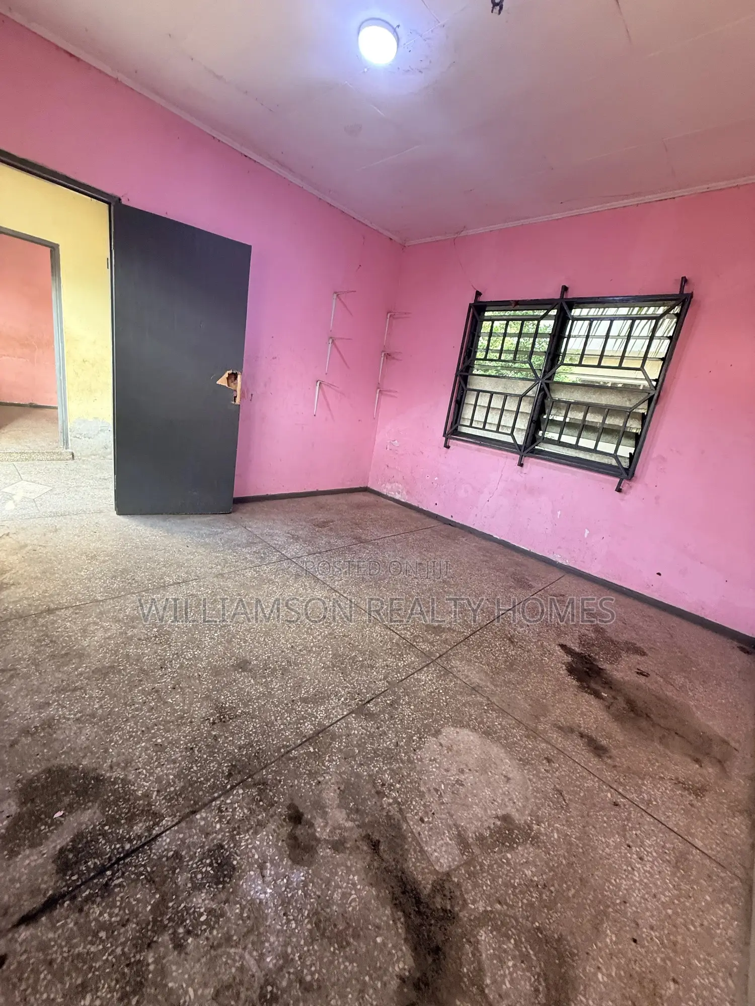 1bdrm House in Community 20 Estate, Spintex for rent