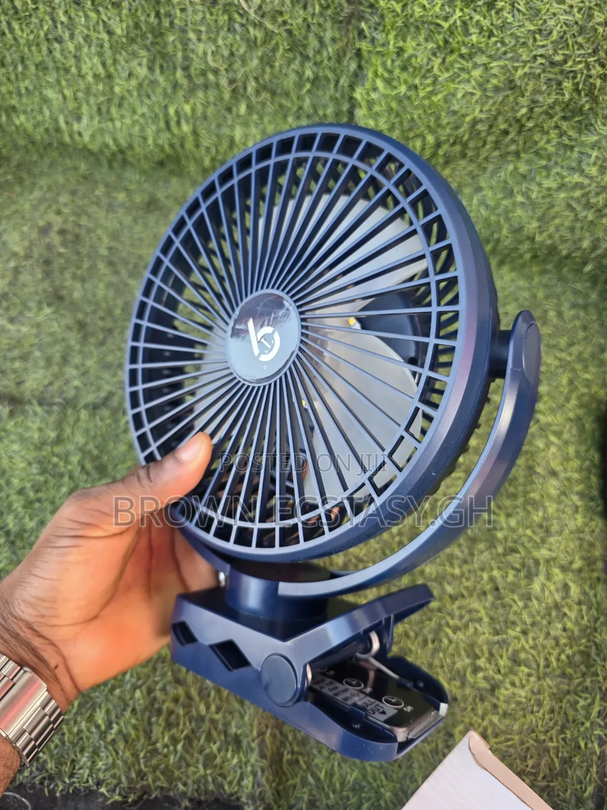 T9 F02 Rechargeable Clip on Fan