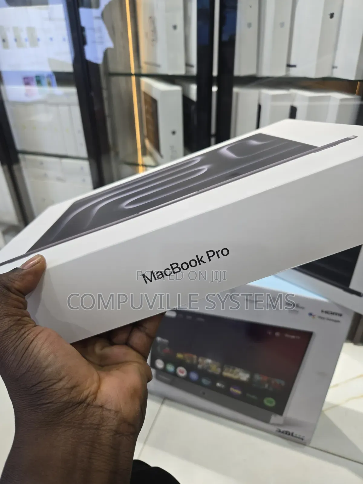 New Laptop Apple MacBook Pro 24GB Apple M5 Pro SSD 1T