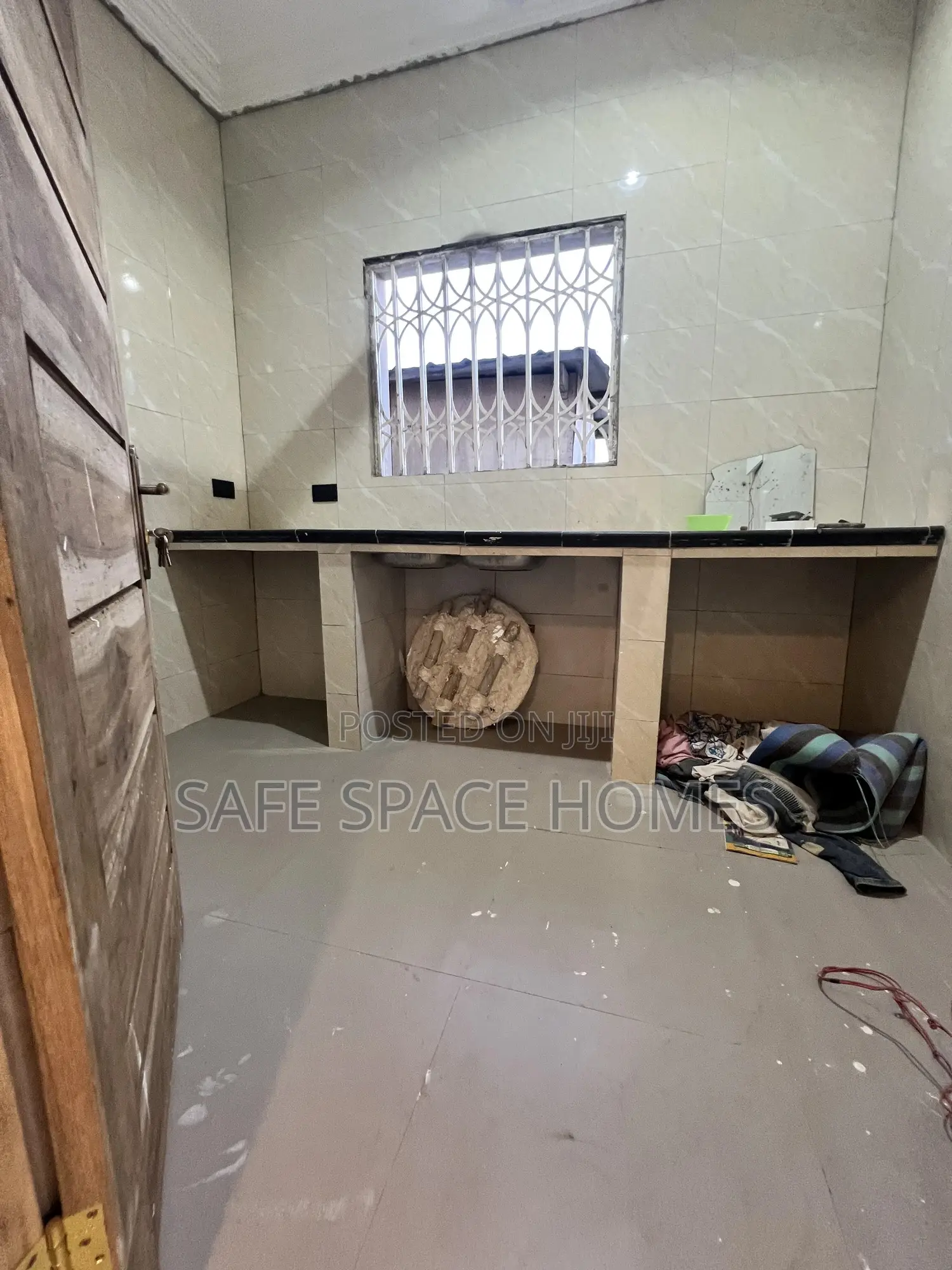 2bdrm Apartment in Burma Camp for rent