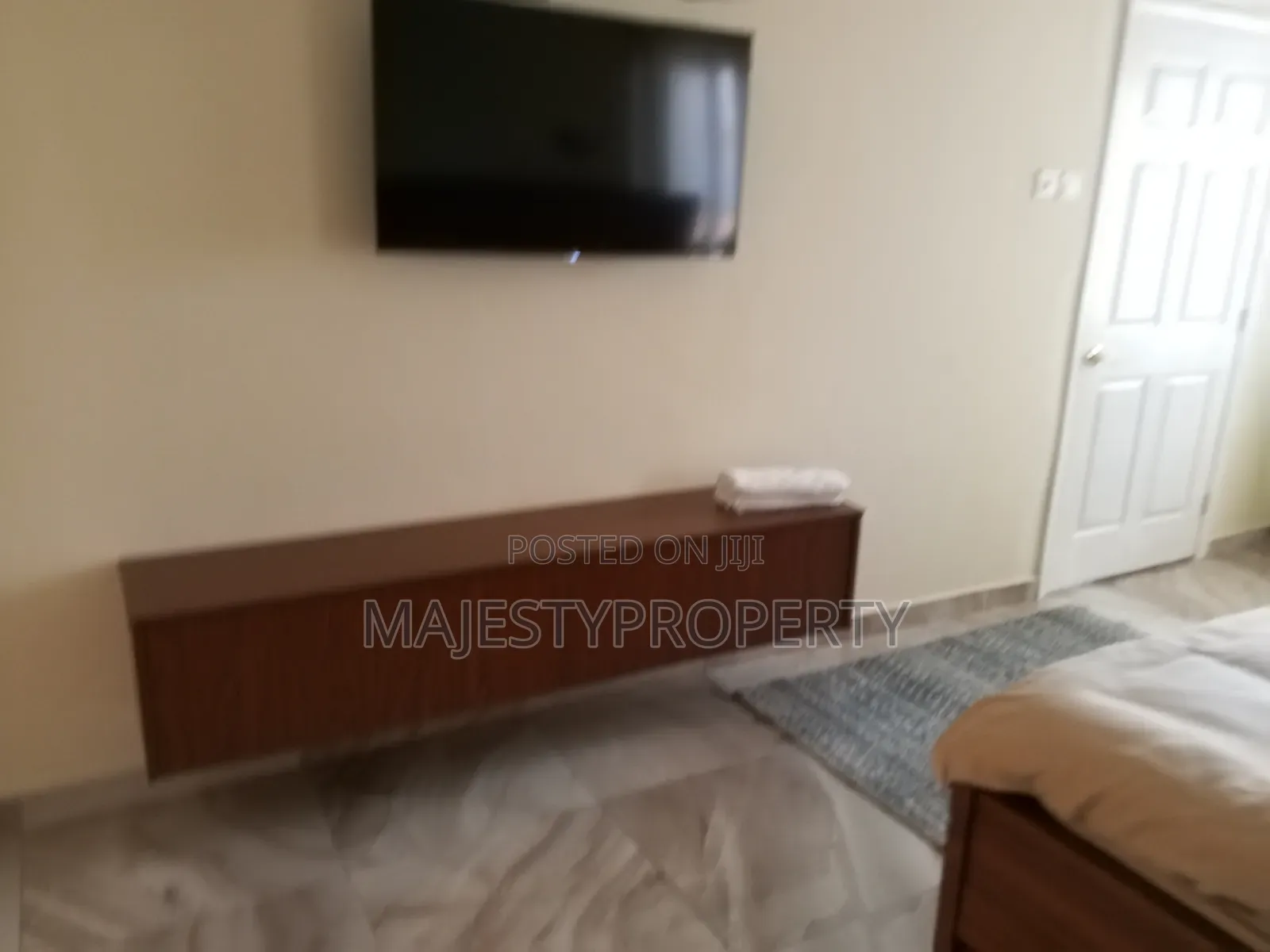 Fully Furnished Airbnb 3bedrooms Apartment for Rent at Spintex