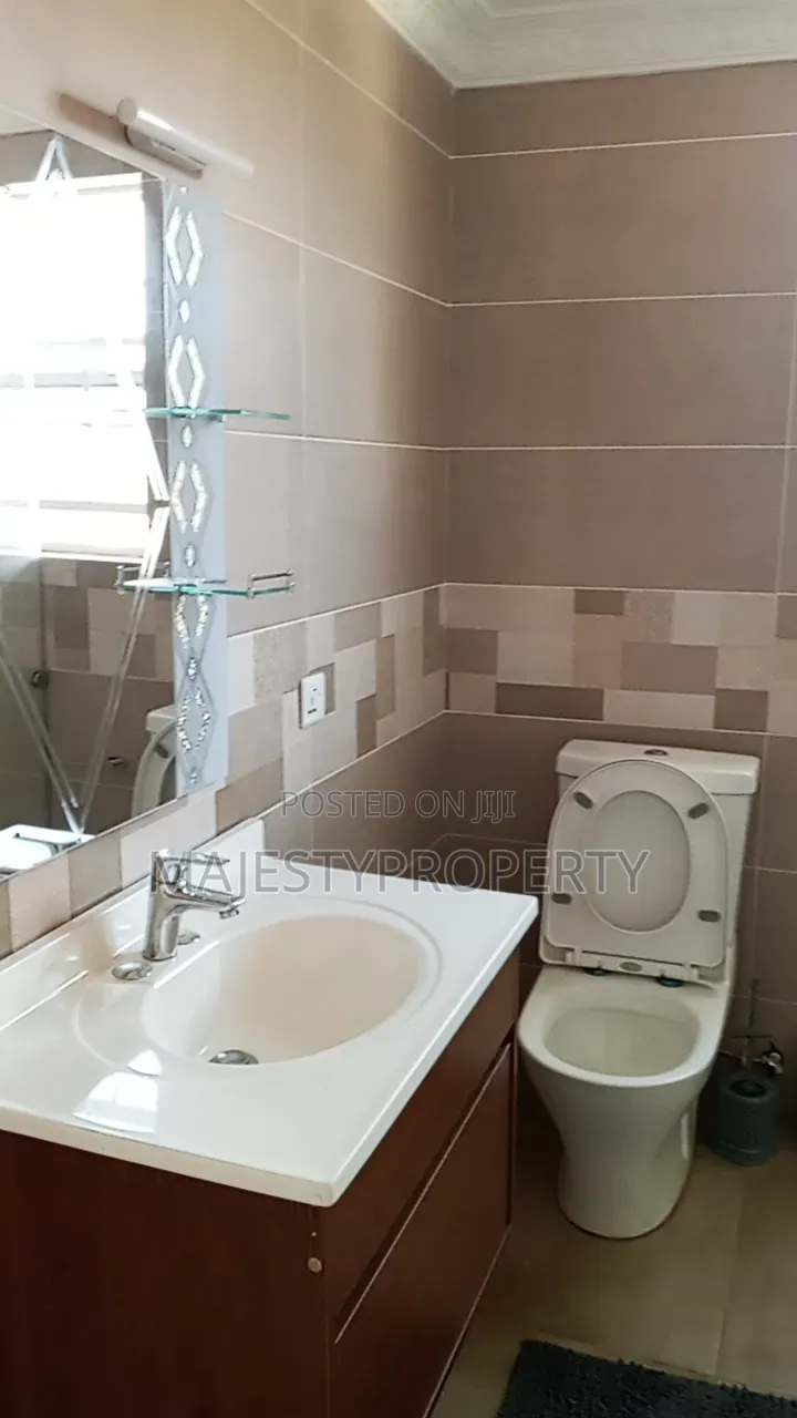Fully Furnished Airbnb 3bedrooms Apartment for Rent at Spintex